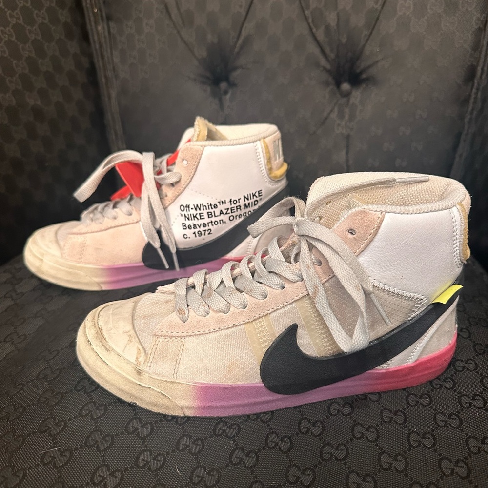 Nike Off-White Blazer Mid with Black Swoosh and Pink Sole, Size 6.5